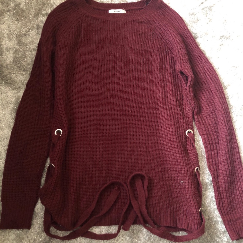 Maroon long sleeve sweater